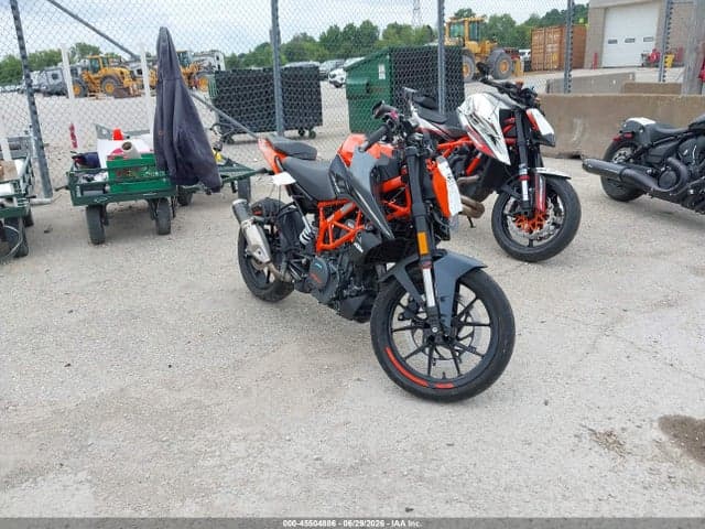 2023 KTM 390 DUKE