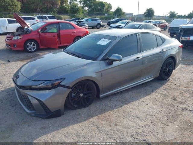2025 TOYOTA CAMRY SE 2