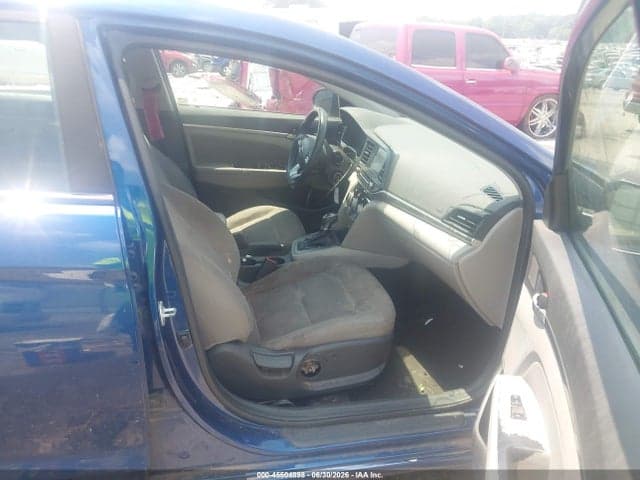 2019 HYUNDAI ELANTRA SEL 5
