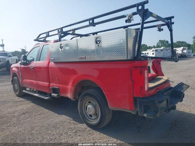 2024 FORD F-250 XL 3