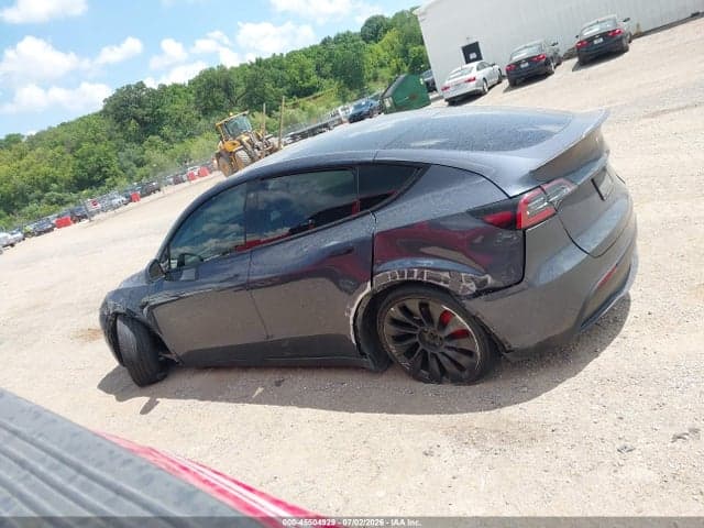 2022 TESLA MODEL Y PERFORMANCE DUAL MOTOR ALL-WHEEL DRIVE 14