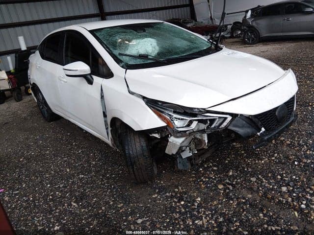 2021 NISSAN VERSA SV XTRONIC CVT - 1