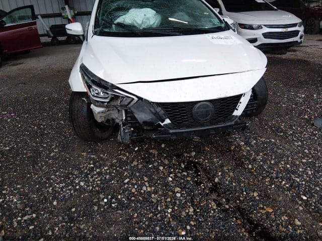 2021 NISSAN VERSA SV XTRONIC CVT 6