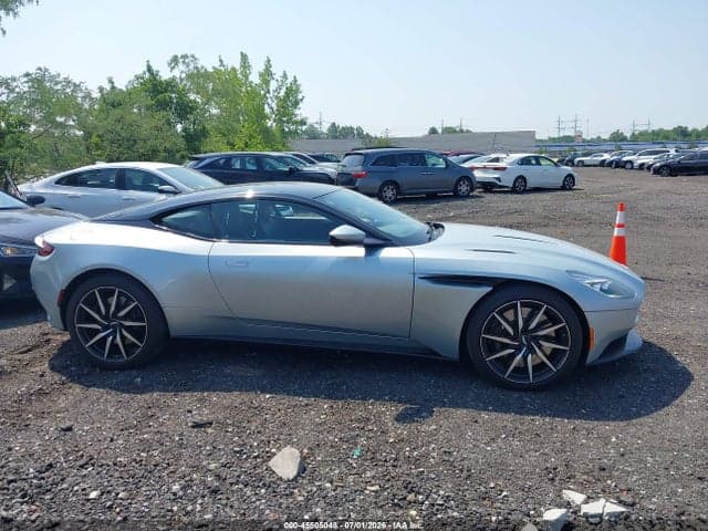 2017 ASTON MARTIN DB11 LAUNCH EDITION 13