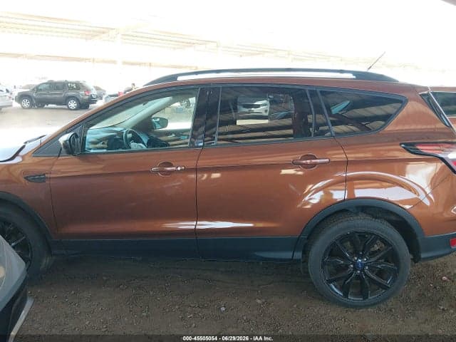 2017 FORD ESCAPE SE 14