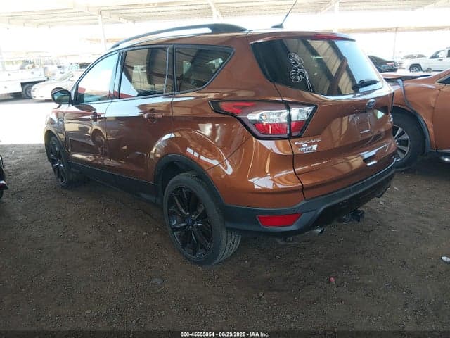 2017 FORD ESCAPE SE 3