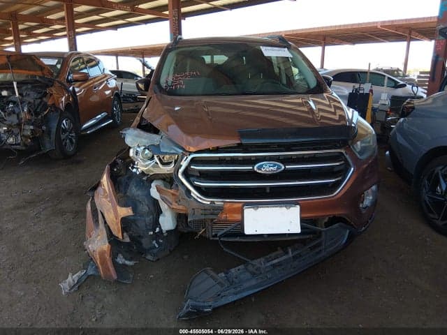 2017 FORD ESCAPE SE 6