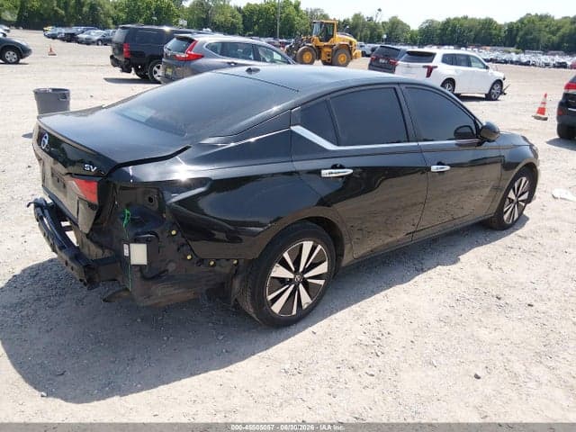 2021 NISSAN ALTIMA SV FWD 4