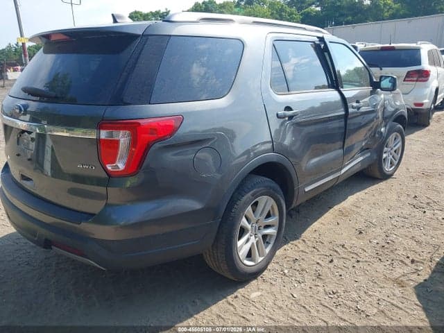 2019 FORD EXPLORER XLT 4