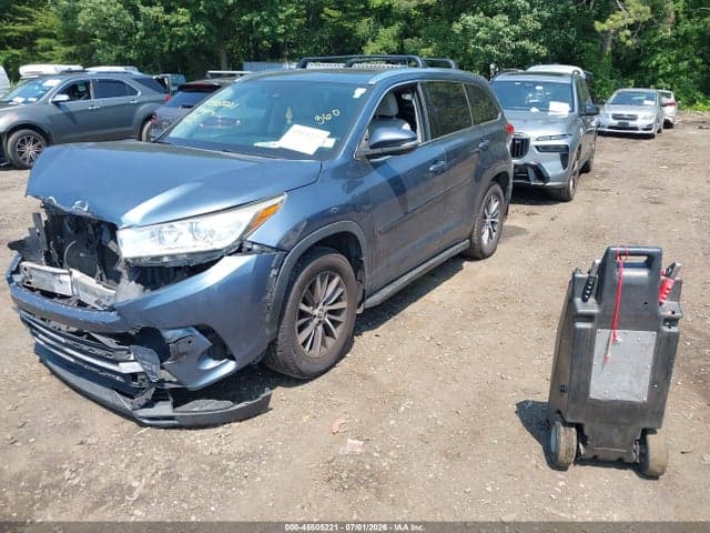 2017 TOYOTA HIGHLANDER XLE 2