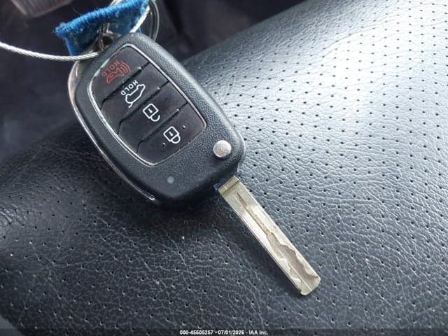 2021 HYUNDAI TUCSON SE 11