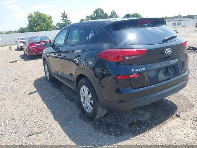 2021 HYUNDAI TUCSON SE 3