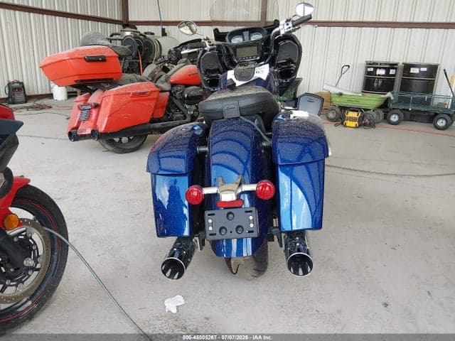 2022 INDIAN MOTORCYCLE CO. PURSUIT LIMITED 6