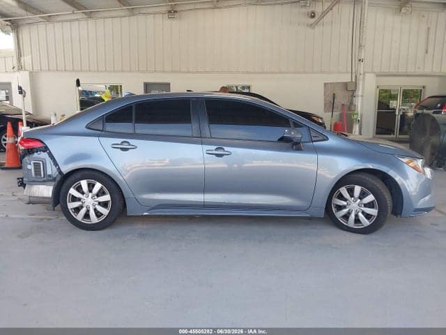 2022 TOYOTA COROLLA LE 13