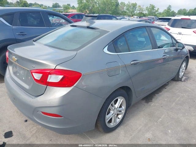 2017 CHEVROLET CRUZE LT AUTO 4