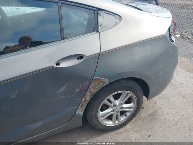 2017 CHEVROLET CRUZE LT AUTO 6