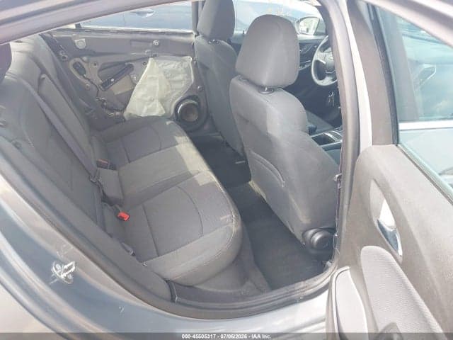 2017 CHEVROLET CRUZE LT AUTO 8