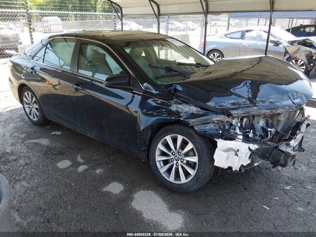 2017 TOYOTA CAMRY XLE
