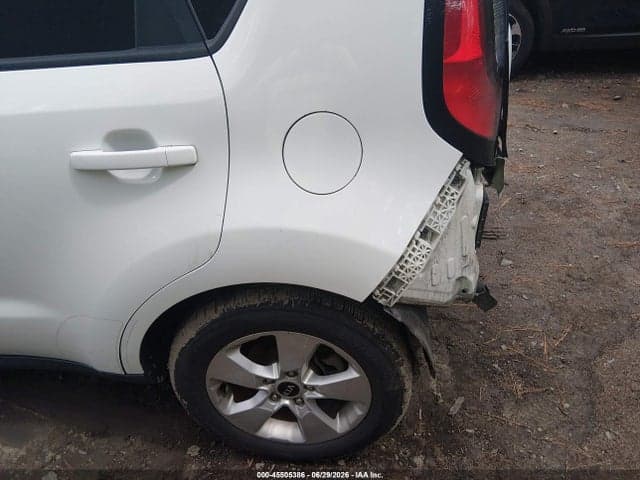 2017 KIA SOUL 6