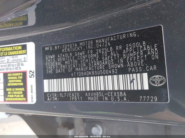2025 TOYOTA CAMRY SE 9
