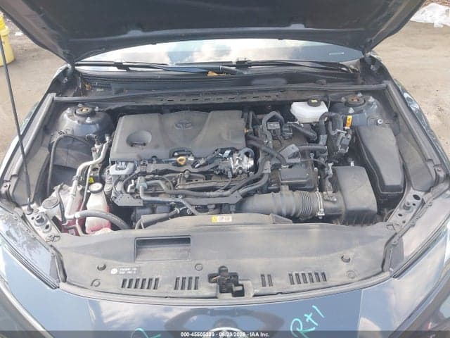 2025 TOYOTA CAMRY SE 10