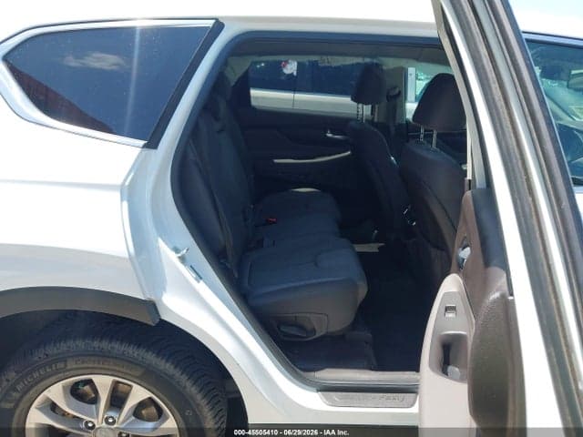 2019 HYUNDAI SANTA FE SEL 8