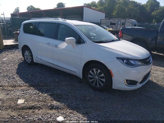2018 CHRYSLER PACIFICA TOURING L 1