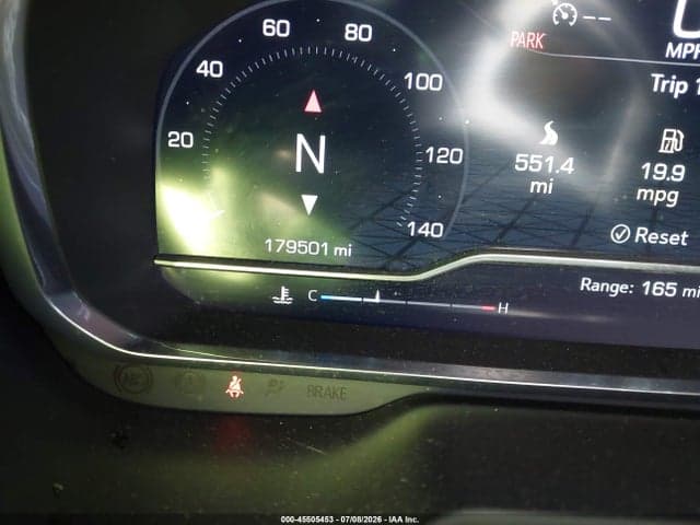 2022 GMC YUKON 4WD SLE 7