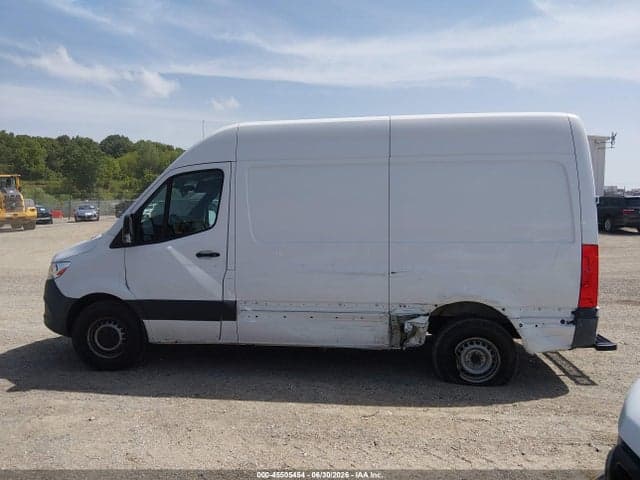 2022 MERCEDES-BENZ SPRINTER 2500 STANDARD ROOF I4 14