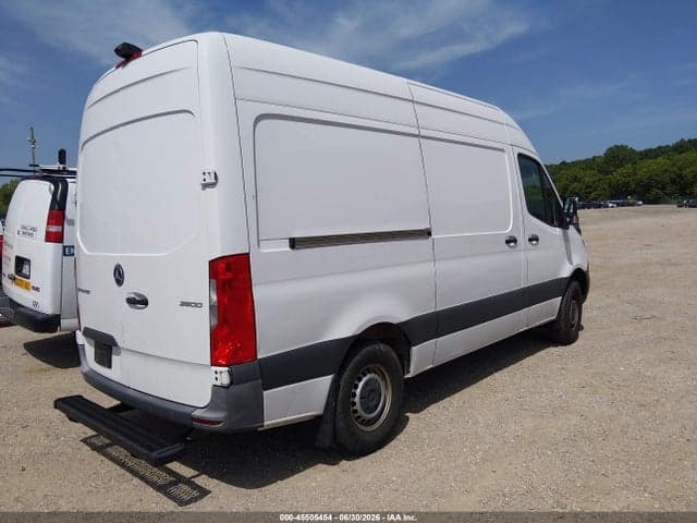 2022 MERCEDES-BENZ SPRINTER 2500 STANDARD ROOF I4 4
