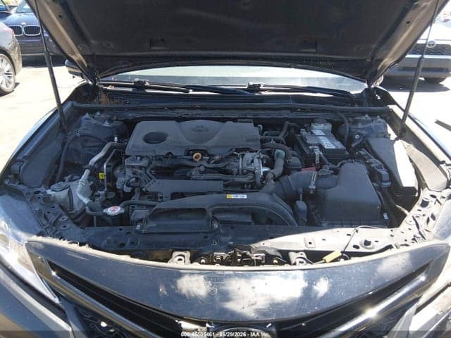 2020 TOYOTA CAMRY SE AWD 11