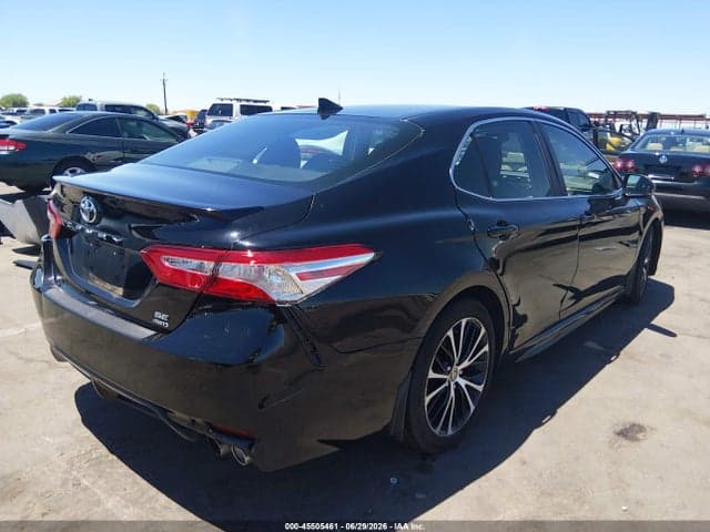 2020 TOYOTA CAMRY SE AWD 5