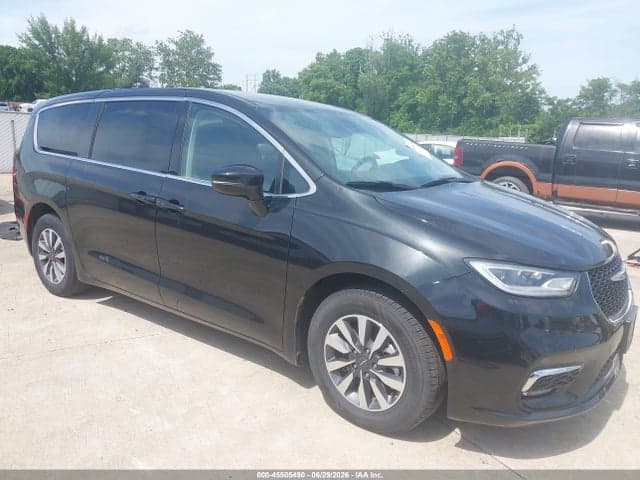 2022 CHRYSLER PACIFICA - 1