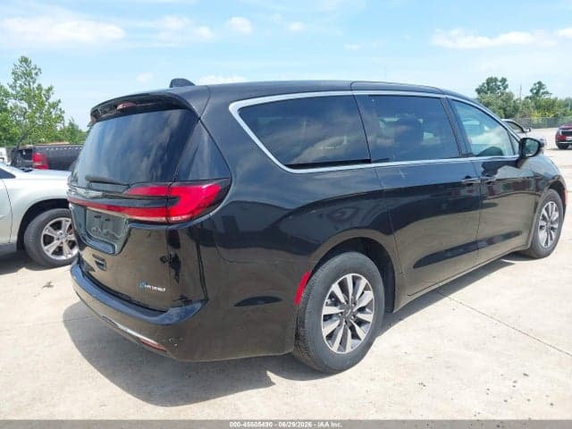 2022 CHRYSLER PACIFICA 4