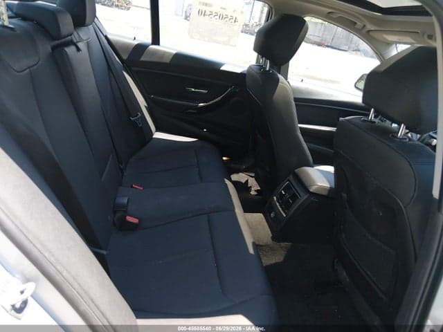 2018 BMW 320I XDRIVE 8