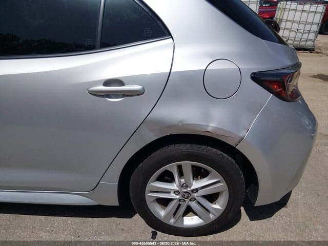 2019 TOYOTA COROLLA SE 19