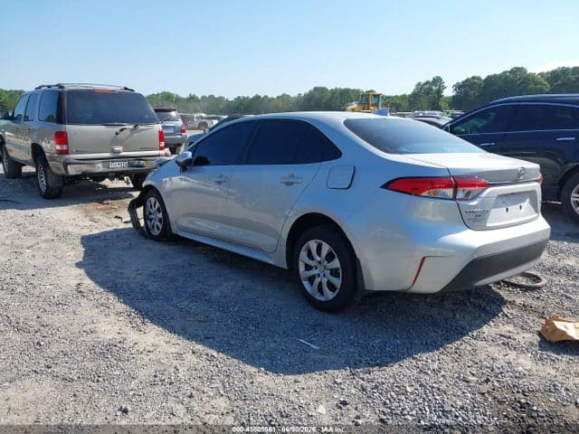 2026 TOYOTA COROLLA LE 3