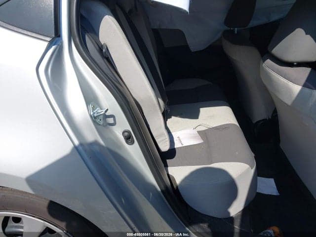 2026 TOYOTA COROLLA LE 8