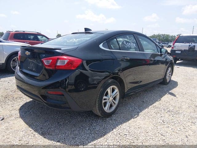 2017 CHEVROLET CRUZE LT AUTO 4
