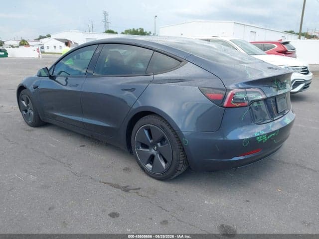 2021 TESLA MODEL 3 STANDARD RANGE PLUS REAR-WHEEL DRIVE 3