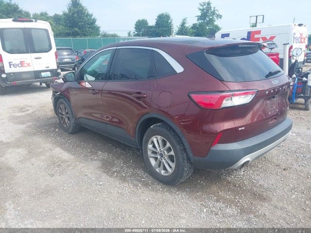 2021 FORD ESCAPE SE 3