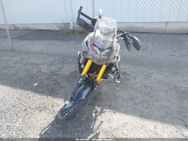 2025 YAMAHA XTZ690 5