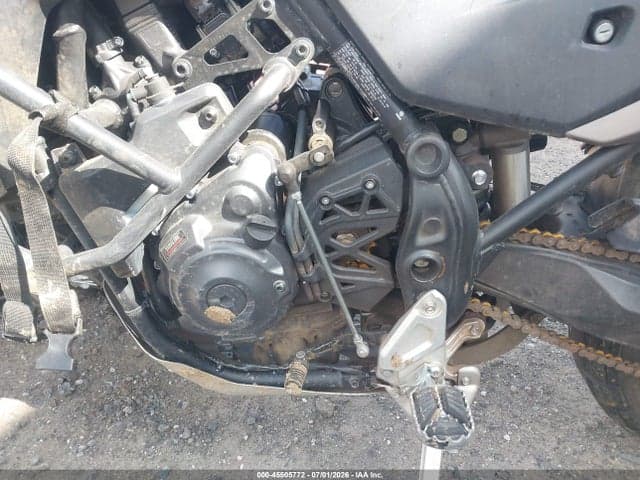 2025 YAMAHA XTZ690 9