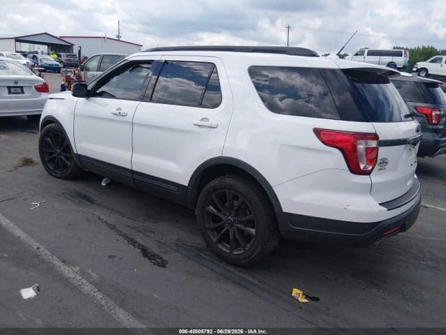 2018 FORD EXPLORER XLT 3