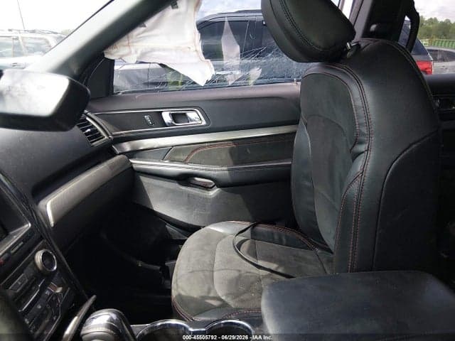 2018 FORD EXPLORER XLT 5