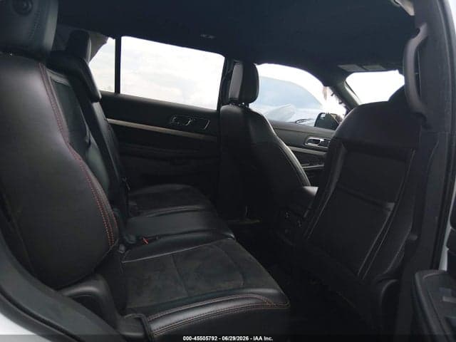 2018 FORD EXPLORER XLT 8