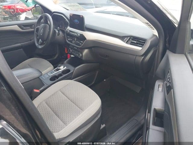 2022 FORD ESCAPE SE 5