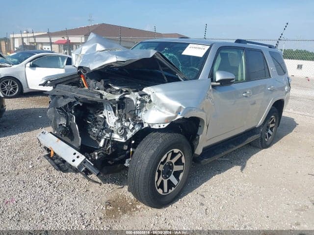 2022 TOYOTA 4RUNNER TRD OFF ROAD PREMIUM 2