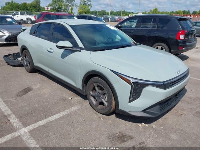 2026 KIA K4 LXS 1