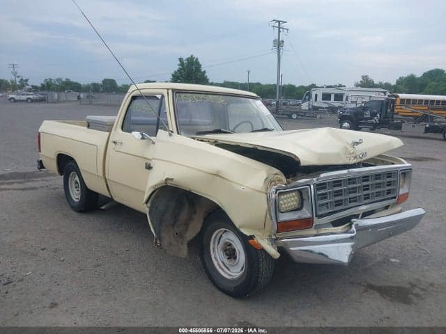 1982 DODGE D-SERIES D150